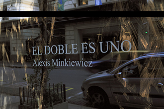 El Doble es Uno. 2013. Galería Aldo de Sousa.