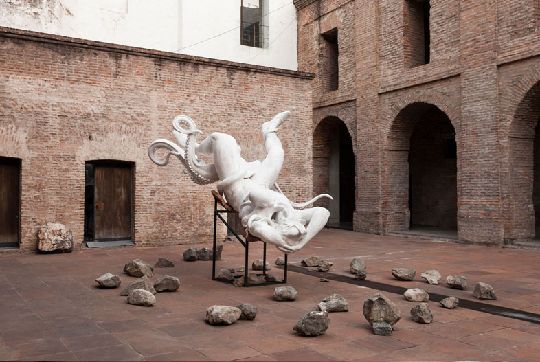 Colón (2021). Impresión 3D y resina al agua, 376 x 320 x 224 cm