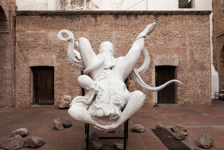 Colón (2021). Impresión 3D y resina al agua, 376 x 320 x 224 cm